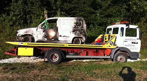 Dépannage et remorquage voiture Dorgogne 